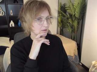 parischerry webcam model