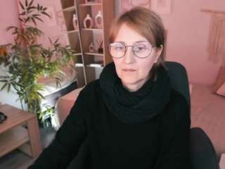 parischerry Live Webcam on CamSoda