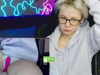 gretta-mrr Live Webcam on CamSoda