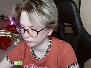 gretta-mrr's CamSoda show and profile