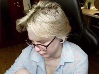 gretta-mrr live webcam show