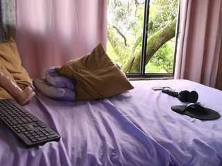 jessicatsvip webcam model