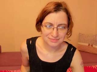 Live cam show with MarilynDream