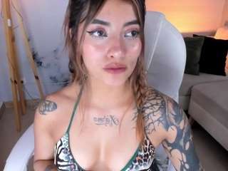 miss-kattyy live webcam show