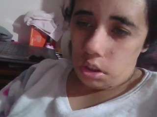 annarose19's CamSoda show and profile