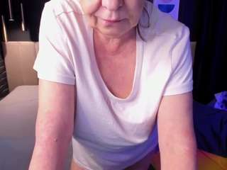 LindaPassionate live webcam show
