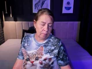 LindaPassionate live webcam show