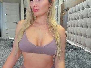 Flexxxybella