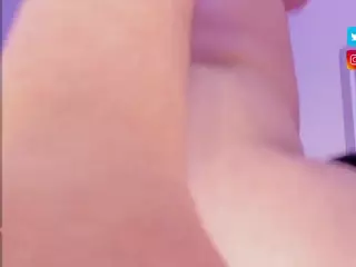 MaddyLennon's Live Sex Cam Show