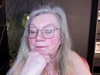 natalimellow Live Webcam on CamSoda