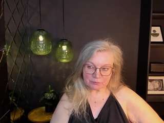 natalimellow live cam profile