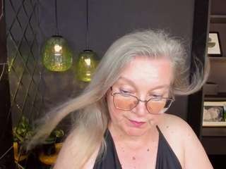 NataliMellow live webcam show