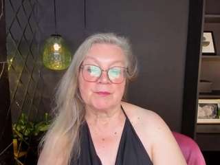 NataliMellow live webcam show