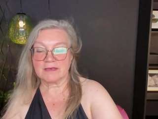 NataliMellow live webcam show