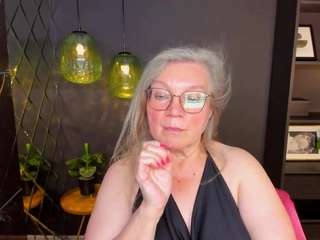 NataliMellow live webcam show