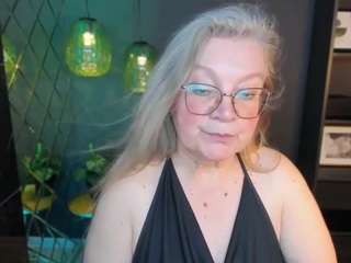 NataliMellow live cam preview