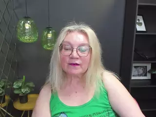 NataliMellow's Live Sex Cam Show