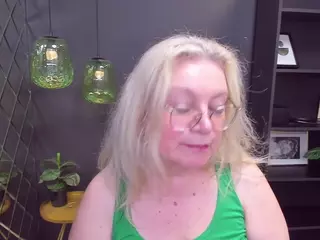 NataliMellow's Live Sex Cam Show