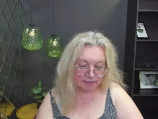 NataliMellow's Live Sex Cam Show