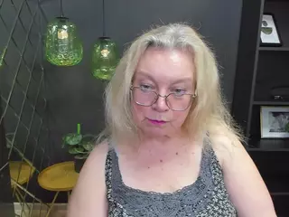 NataliMellow's Live Sex Cam Show