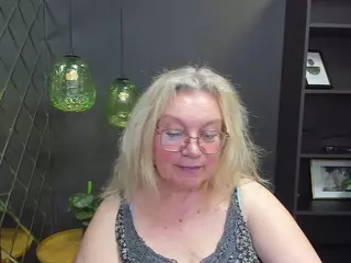 NataliMellow's Live Sex Cam Show