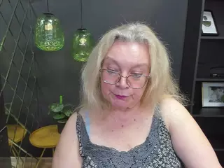 NataliMellow's Live Sex Cam Show