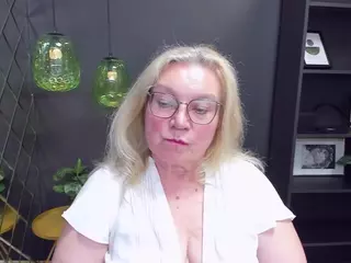 NataliMellow's Live Sex Cam Show