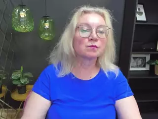 NataliMellow's Live Sex Cam Show