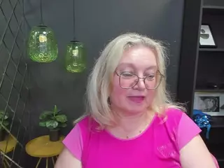 NataliMellow's Live Sex Cam Show