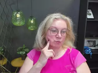 NataliMellow's Live Sex Cam Show