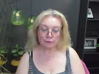 NataliMellow's Live Sex Cam Show