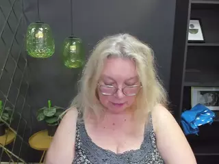 NataliMellow's Live Sex Cam Show