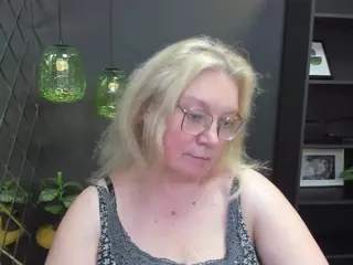 NataliMellow's Live Sex Cam Show