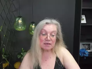 NataliMellow's Live Sex Cam Show