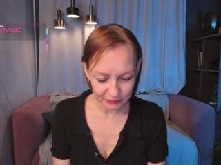 NikaGentle live cam preview