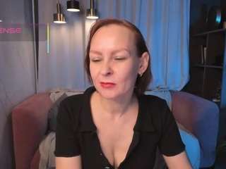 NikaGentle live cam preview