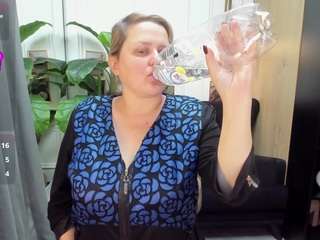 scarlettsoft live webcam show