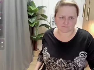 ScarlettSoft's Live Sex Cam Show