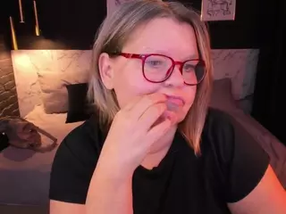 Shannonshine's Live Sex Cam Show