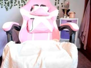 Dildo, Dildo or vibrator, Fingering, Flashing, Bedroom, Young adult, Living..., solo show 7