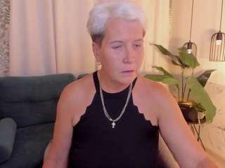 Offline cam show with KathySunn