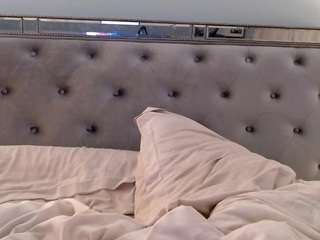 thenikkivalentine live cam