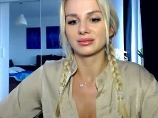 corneliabarbie College Girls On Cam camsoda