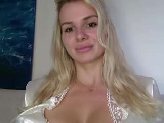 corneliabarbie