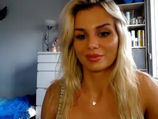 CorneliaBarbie's Live Sex Cam Show