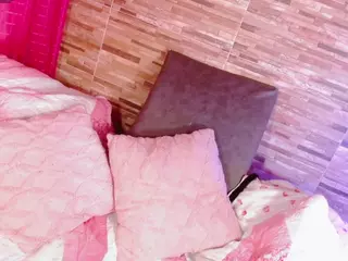 NinaCampbell's Live Sex Cam Show