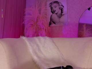 Danna Cruz on CamSoda