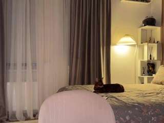 leksywest Live Webcam on CamSoda