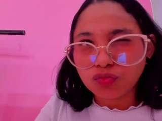 littlejulieta Live Webcam on CamSoda