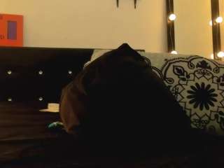 natashayu live webcam show